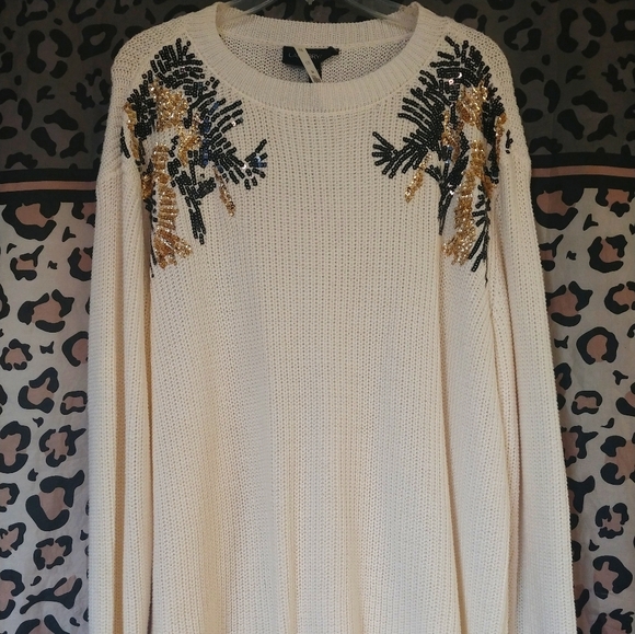 Lane Bryant Tunic Sweater Sequins NWT 18/20 - Picture 1 of 5